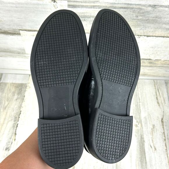 Steve Madden Women’s 11 Black Leather Karmine Gold Buckle Chunky Loafers NEW - Picture 8 of 9